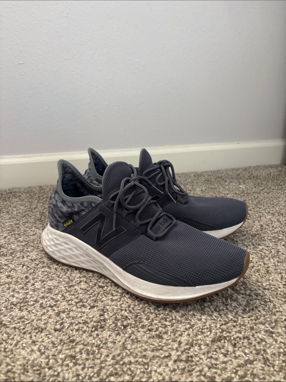 New Balance Men’s Dark Gray Athletic Sneakers with White Midsole